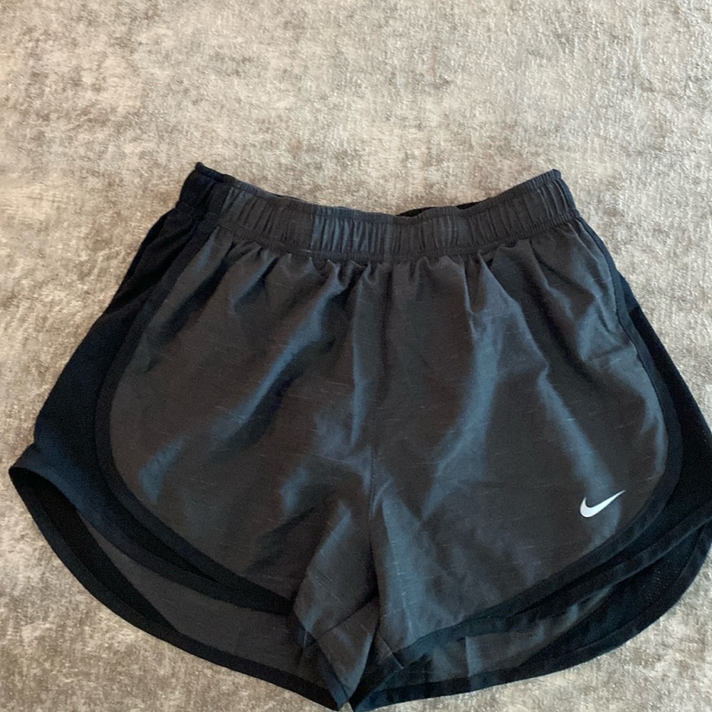 Nike women’s dri-fit size small dark grey running shorts {1208}